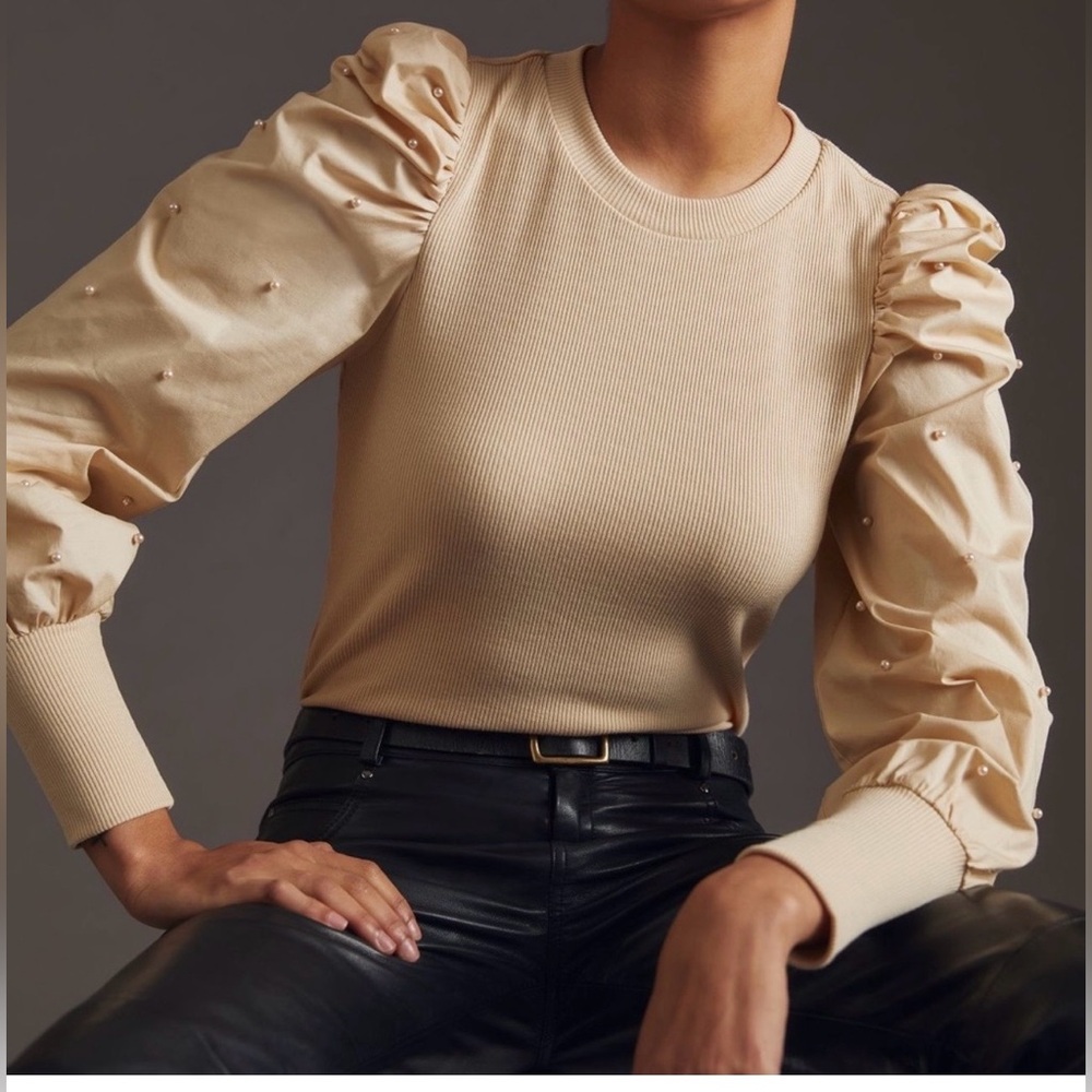 Dolan Beige Rib Knit Puff Sleeve Top Women’s Small NWT Pearl Statement Blouse
